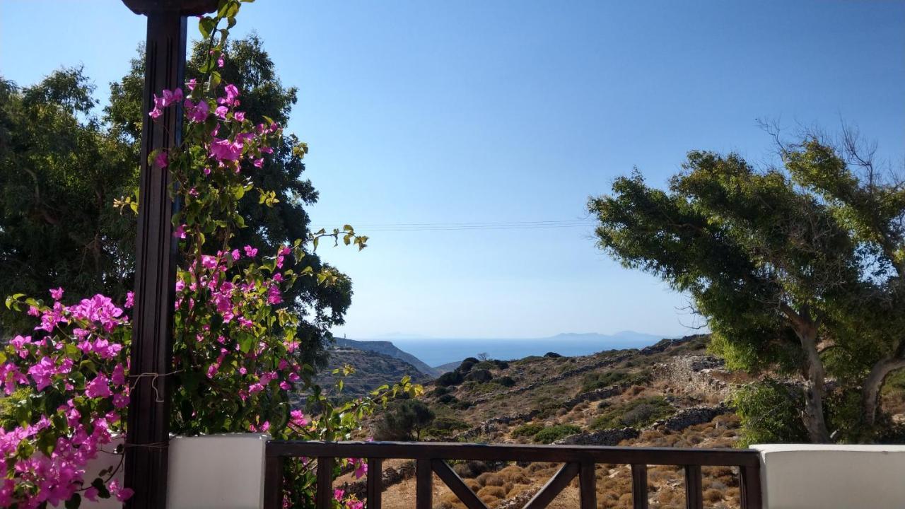 Chora Place Sikinos Luaran gambar