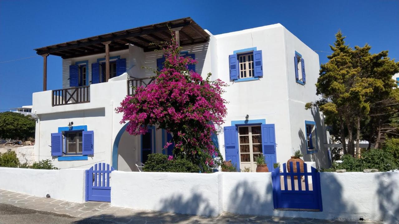 Chora Place Sikinos Luaran gambar
